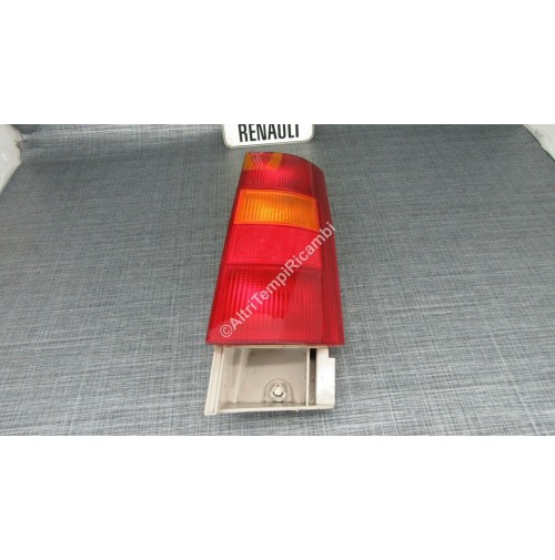 FANALE POSTERIORE DX PER RENAULT SUPER 5