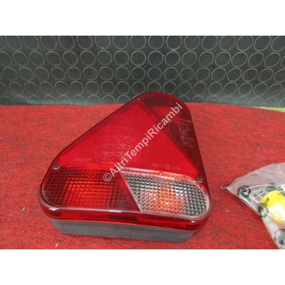 FANALE POSTERIORE TRATTORI E RIMORCHI 02 R S1 01 2A TAIL LAMP SCHLUSSLEUCHTE LÁM-1