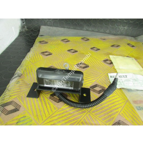 FANALINO LUCE TARGA RENAULT CHEROKEE WRANGLER 8305764222