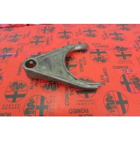 FORCELLA CAMBIO 5^ VELOCITA' FIAT BRAVA - COUPE' - MAREA - PUNTO 46760420