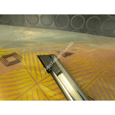 FREGIO MODANATURA PORTA DX RENAULT R18 7700640068-5