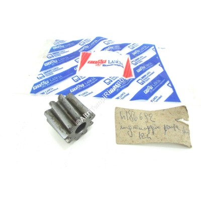 INGRANAGGIO POMPA OLIO FIAT 124-131 4186692 OIL PUMP GEAR ZAHNRAD DER ÖLPUMPE PI-1