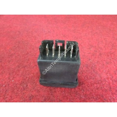 INTERRUTTORE ALZACRISTALLI RENAULT-1