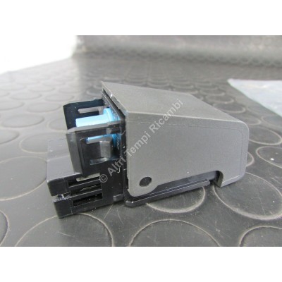 INTERRUTTORE PULSANTE COMANDO RETRONEBBIA RENAULT SUPER 5 7700760538-3