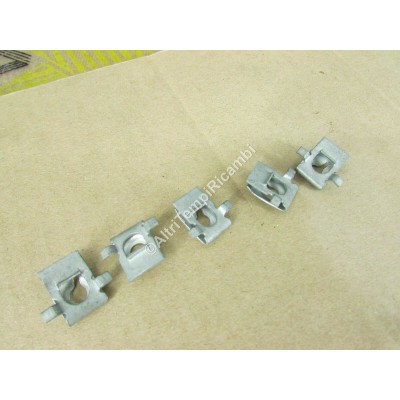 KIT CLIP MOLLETTA DADO SCATOLATO RENAULT 7703046046-0