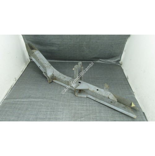LONGHERONE ANTERIORE SINISTRO PER RENAULT R12