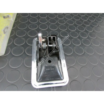 MANIGLIA INTERNA APERTURA PORTA DX RENAULT 7700667605-4