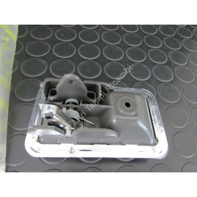 MANIGLIA INTERNA APERTURA PORTA DX RENAULT R20 7700687618-2