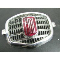 MASCHERINA FREGIO EMBLEMA FIAT 500 D - 500 F 1^ SERIE IN PLASTICA CROMATA