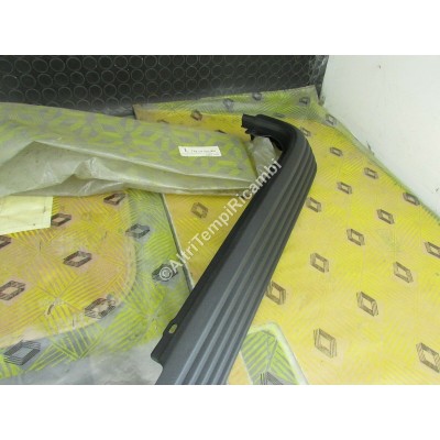 MODANATURA PROFILO POST FIANCATA SX RENAULT FUEGO 7704000448-0
