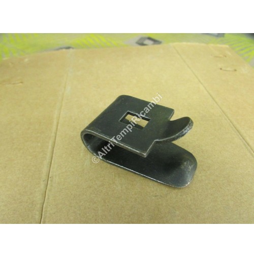 MOLLA FERMO GANASCE RENAULT R4 - R12 - R16 0855757700
