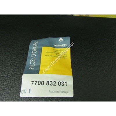 PANNELLO RIVESTIMENTO COFANO POST RENAULT MEGANE 7700832031-9
