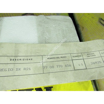 PARAFANGO ANT DX RENAULT R21 7700770656-3