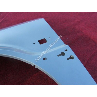 PARAFANGO ANTERIORE SX RENAULT R21 7751465515-7