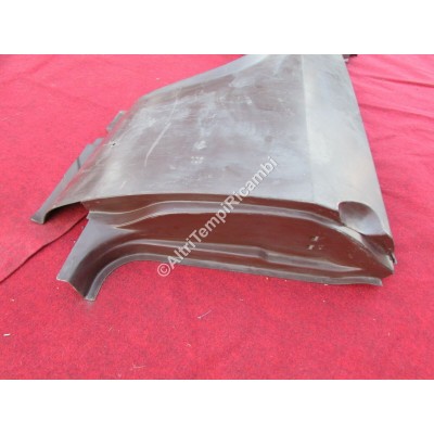 PARAFANGO POSTERIORE  FIANCATA DX RENAULT R15 7700528779-3