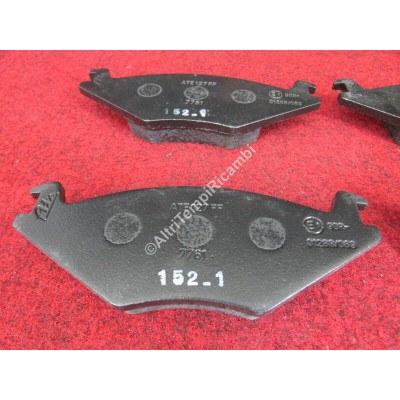 PASTIGLIE FRENO ANTERIORI VOLKSWAGEN GOLF - DERBY - JETTA - SEAT CORDOBA - IBIZA-2
