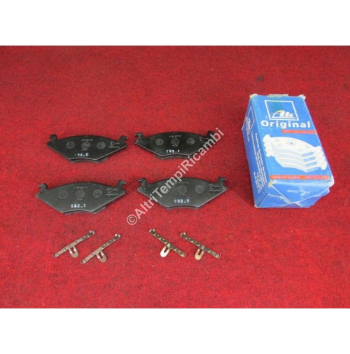 PASTIGLIE FRENO ANTERIORI VOLKSWAGEN GOLF - DERBY - JETTA - SEAT CORDOBA - IBIZA