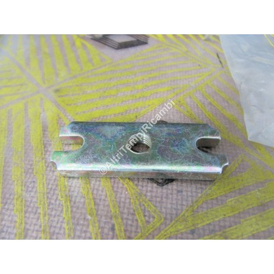 PIASTRA REGISTRO RENAULT 7705029012-2