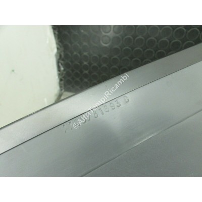 PLASTICA RIVESTIMENTO INTERNO DX RENAULT R19 7700781693-2