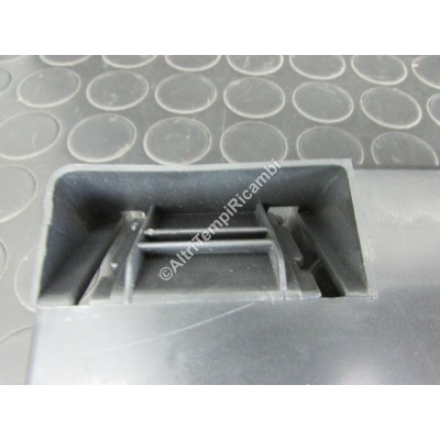 PORTALAMPADA POSTERIORE SX RENAULT 11 7701029055-5