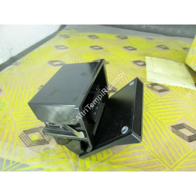 POSA CENERE RENAULT 7704003225-1