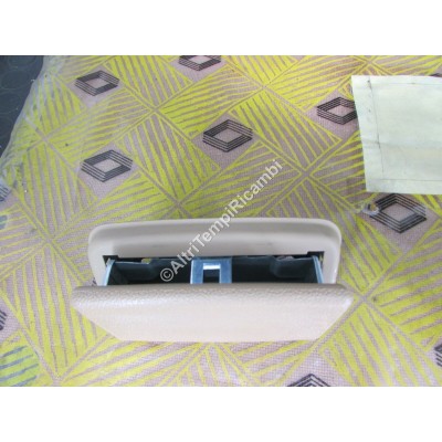 POSA CENERE RENAULT R11 7704003003-5