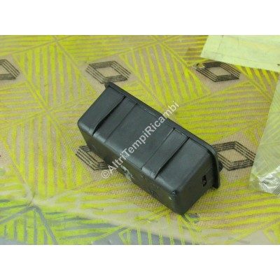 POSA CENERE RENAULT R14 TS 7704001075-1