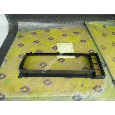 PROFILO CORNICE RENAULT 7700647027-0