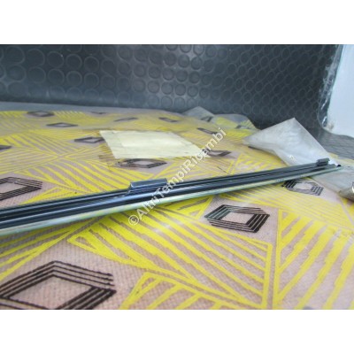 PROFILO CROMATO RENAULT 7700767364-1