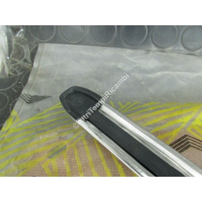 PROFILO MODANATURA DX RENAULT R20 7700611238-1