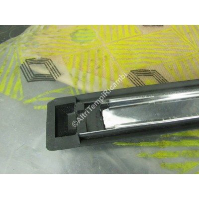 PROFILO MODANATURA LATERALE RENAULT 7704000055-4
