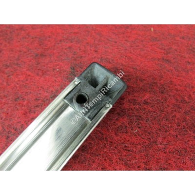 PROFILO MODANATURA PARAFANGO ANTERIORE FIAT 127 SPECIAL 2 - 3 PORTE-1