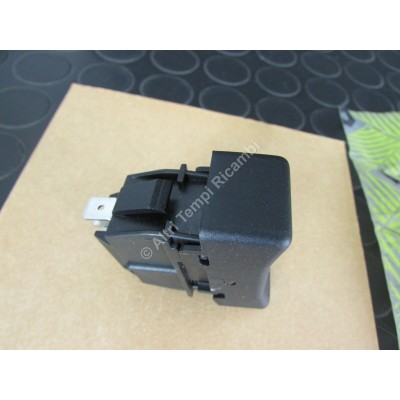 PULSANTE INTERRUTTORE COMANDO TERGILUNOTTO RENAULT 19 7700794686-0