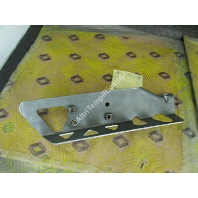 TRAVERSA STAFFA RENAULT R21 7750772928-4