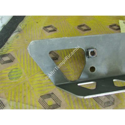 TRAVERSA STAFFA RENAULT R21 7750772928-0