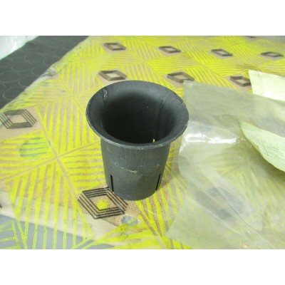 TUBO RACCORDO SCARICO RENAULT R30 7700668563-0