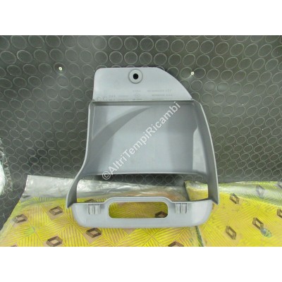 VANO PORTA OGGETTI SOTTO SEDILE RENAULT CLIO MK2 8200086361-0