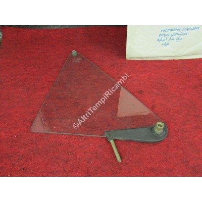 VETRO TRIANGOLO ANTERIORE SX CM 26 X 29 FIAT 127 2 SERIE 2/3 PORTE-2