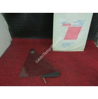 VETRO TRIANGOLO DEFLETTORE ANTERIORE DX CM 26 X 29,5 FIAT 127 C - CL 2 SERIE 2/3