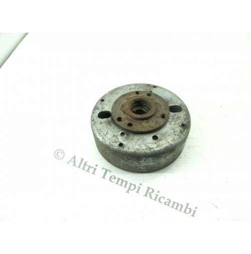 VOLANO MOTORE MOTORE MINARELLI FLYWHEEL SCHWUNGRAD VOLANTE DE INERCIA VOLANT D'I